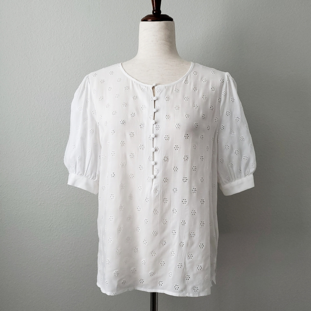Vince Camuto Bright White Semi-Sheer Eyelet Top With Covered Buttons, Size Small